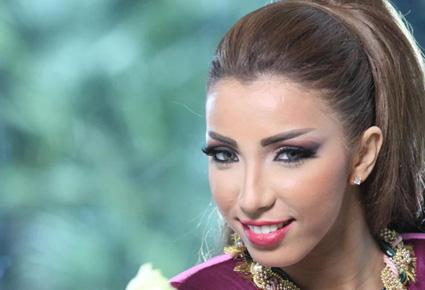 ما هو عدد عمليات التجميل التي أجرتها دنيا بطمة؟
